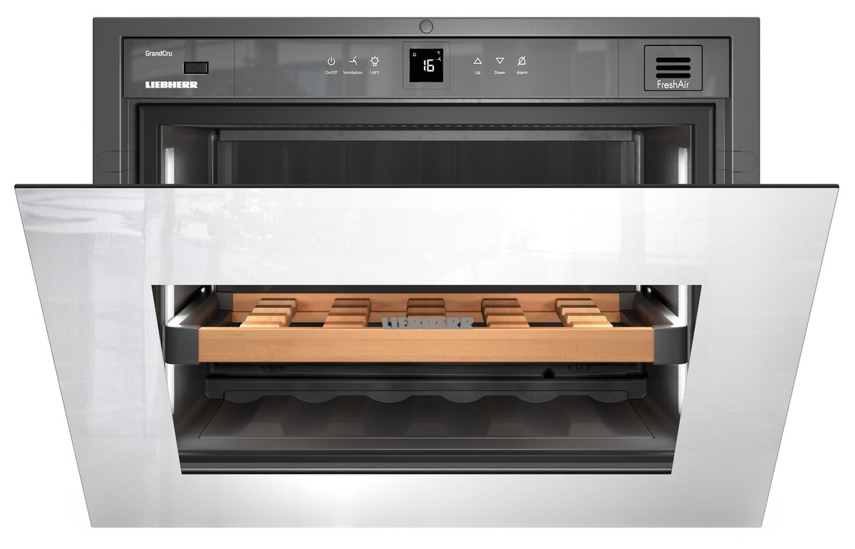 Встраиваемый винный шкаф Liebherr WKEgw 582