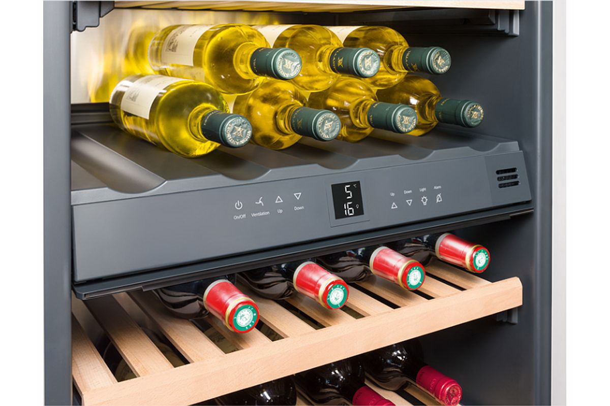 Встраиваемый винный шкаф Liebherr EWTgw 3583