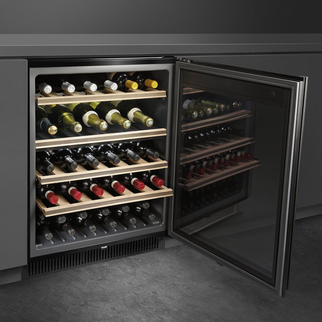Винный шкаф SMEG CVI338RX3