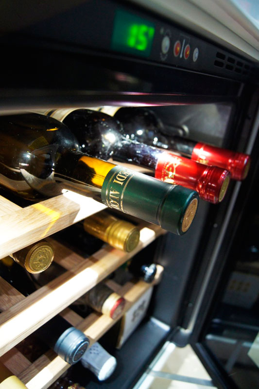 Встраиваемый винный шкаф INDEL B BI36 Home Plus