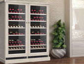 Деревянные винные шкафы