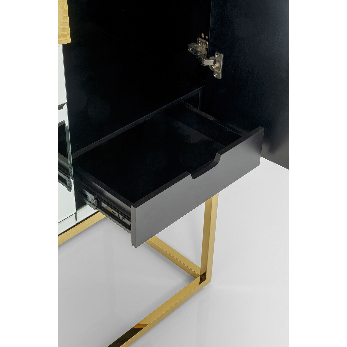 Барный шкаф KARE Queen 85705