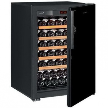 Винный шкаф EuroCave S Pure S (5 полок, глухая дверь, черный)